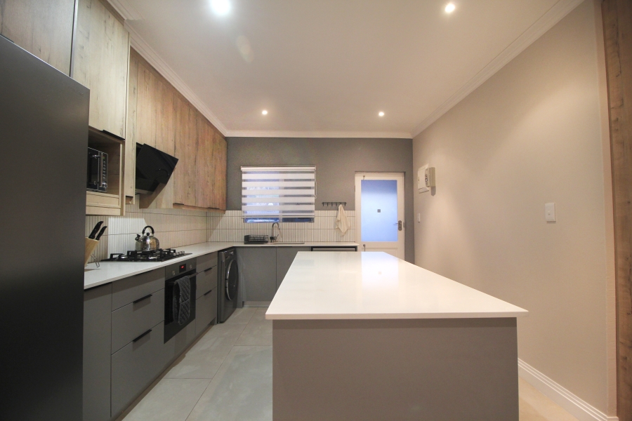 2 Bedroom Property for Sale in Boland Park Western Cape